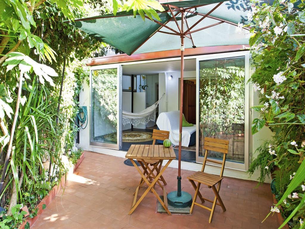 Apartment With Private Garden 波尔图 外观 照片