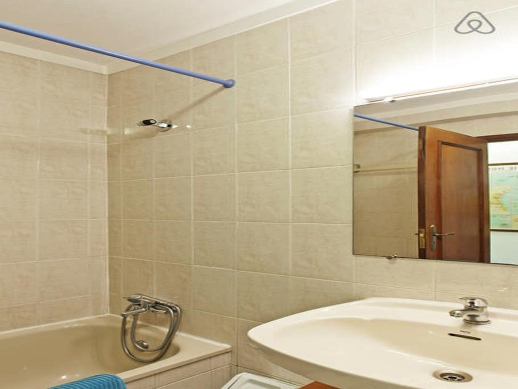 Apartment With Private Garden 波尔图 外观 照片
