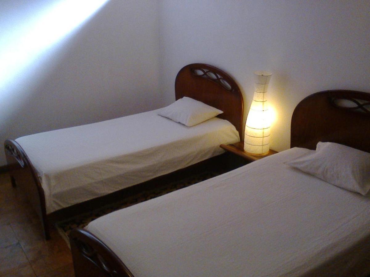 Apartment With Private Garden 波尔图 客房 照片